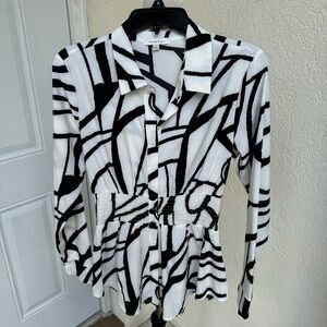 Orchid Haze.‎ Black/White,abstract design Shirt, long sleeves.Smock work …